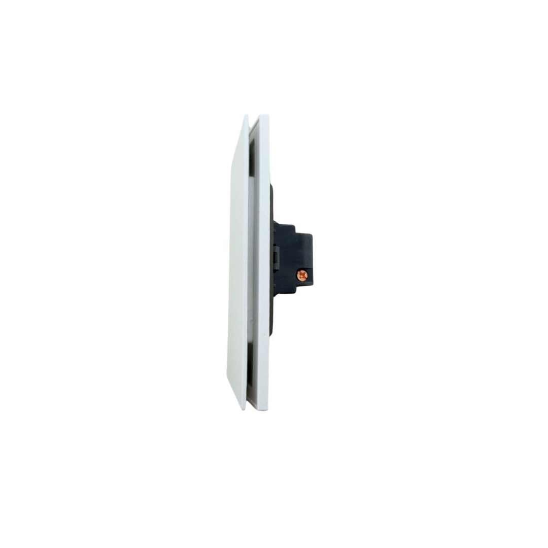 Placa Luxury APL-701 con 1 Interruptor de 3 Vías  Color Blanco Skin Feel  90–277VCA 15A  Diseño Elegante y Funcional – LUXURY ARTLITE